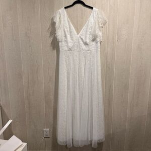 NWOT Ever Pretty White Lace Flutter Sleeve Gown - 2XL